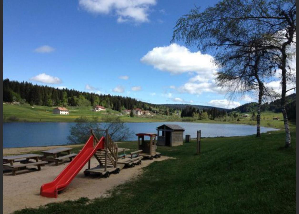 Gite Avec Terrasse Et Belle Vue - Chaletnelda Com Lamoura Exterior foto